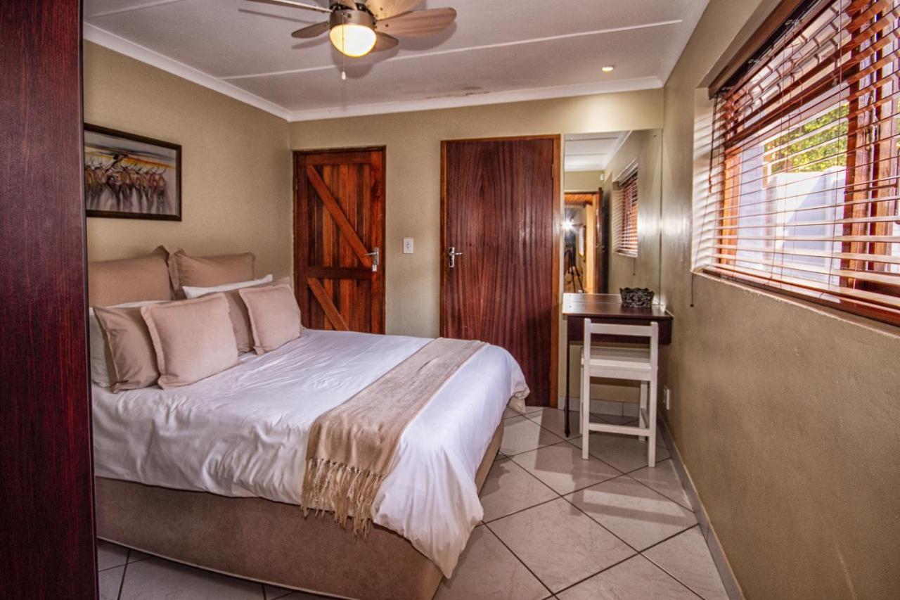 Ohannas Bnb & Self Catering Plettenberg Bay Exterior photo