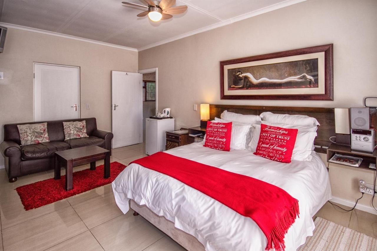 Ohannas Bnb & Self Catering Plettenberg Bay Exterior photo