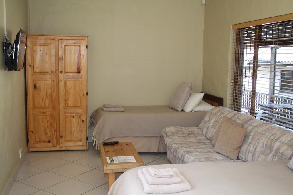 Ohannas Bnb & Self Catering Plettenberg Bay Exterior photo