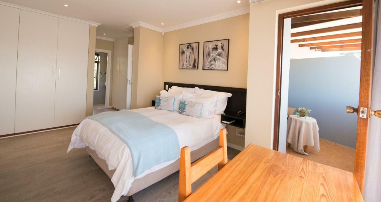Ohannas Bnb & Self Catering Plettenberg Bay Exterior photo